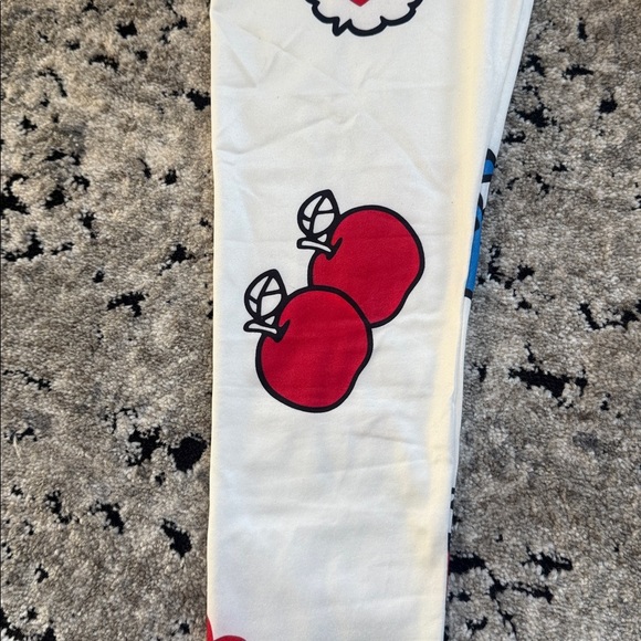 Hello Kitty Lightweight Leggings With Skinny Ankles. Multiple Sizes Available - Picture 4 of 6